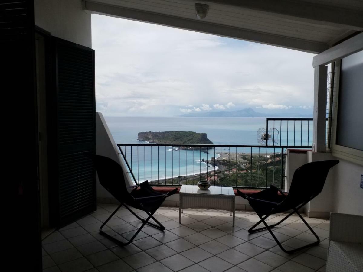 فيلا سان نيكولا أرسيلافي La Terrazza Sull Isola Di Dino المظهر الخارجي الصورة